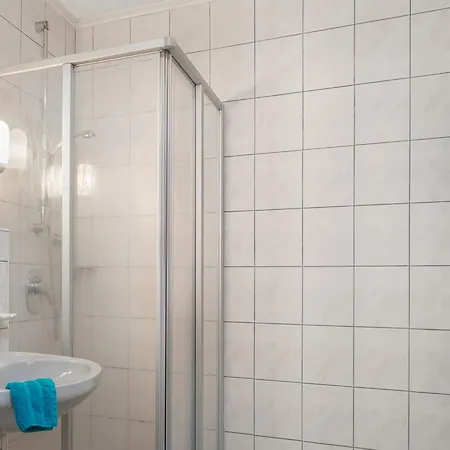 Zur Post Hotel 3*